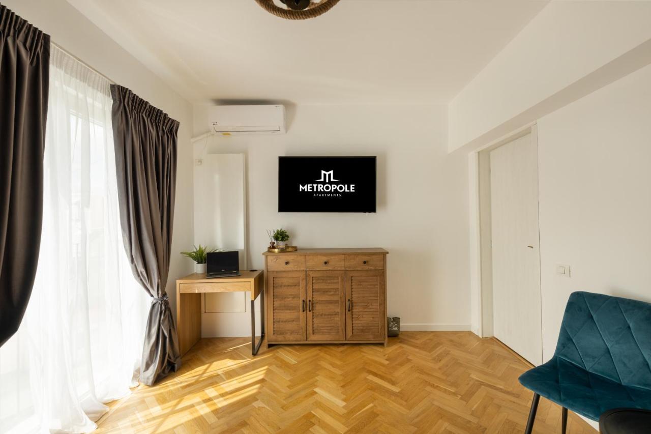 Metropole Apartments Panoramic Ateneum Bukarest Exteriör bild